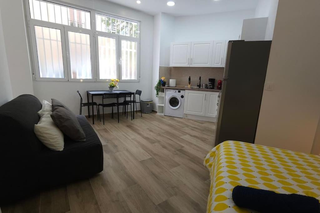 마드리드 M1 Loft Privado 4 Personas 아파트 외부 사진
